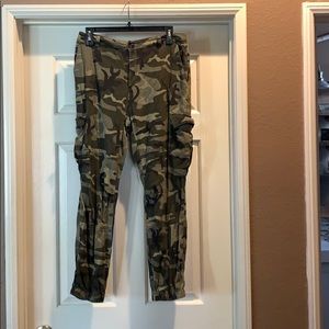 Army cargo pants